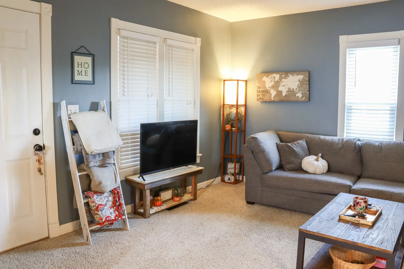 102 S Jackson Street IL