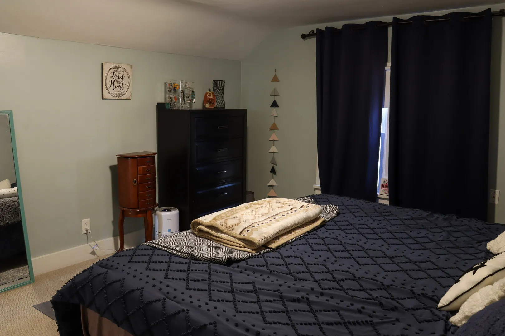 102 S Jackson Street IL