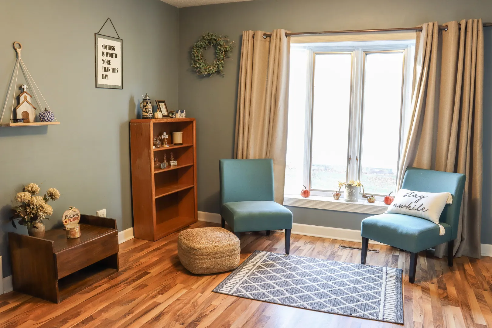 102 S Jackson Street IL