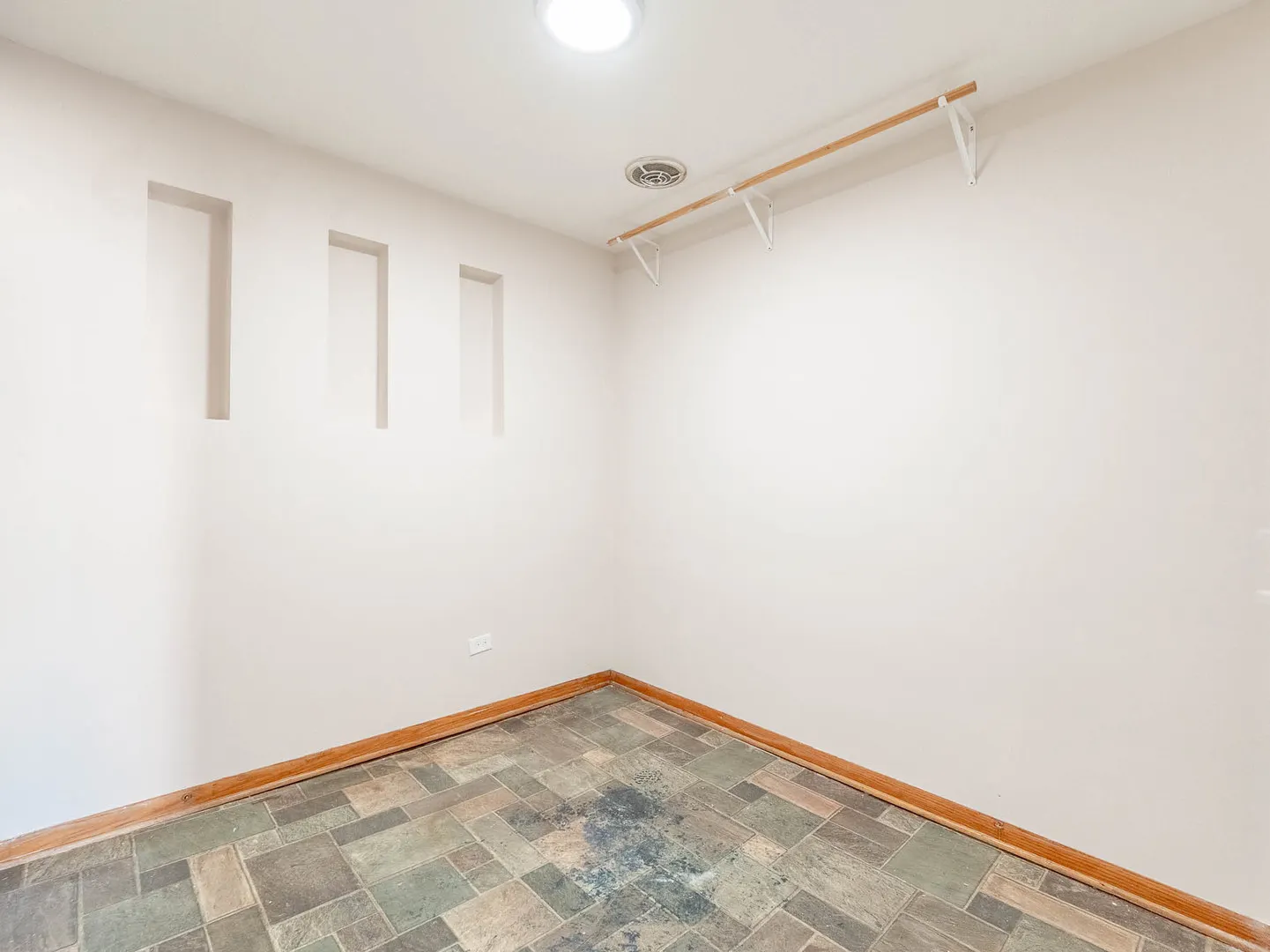 2858 Kensington Avenue IL