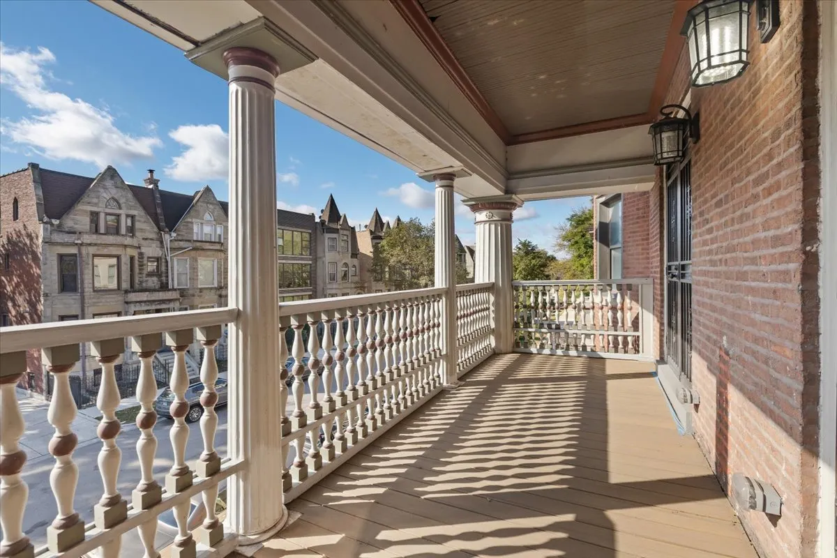 442-444 E 48th Street 2E IL