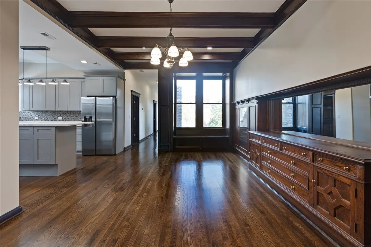 442-444 E 48th Street 2E IL