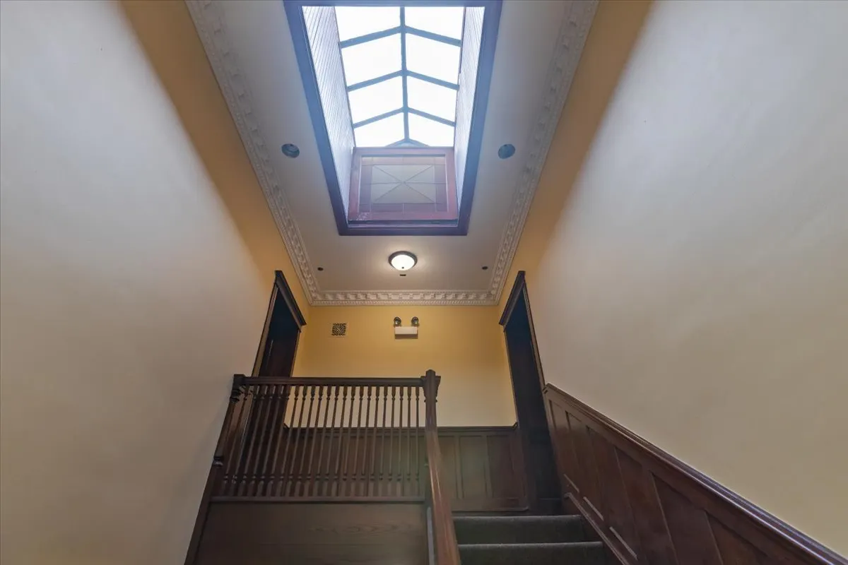 442-444 E 48th Street 2E IL