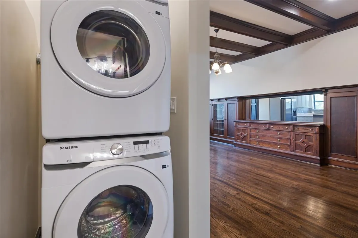 442-444 E 48th Street 2E IL