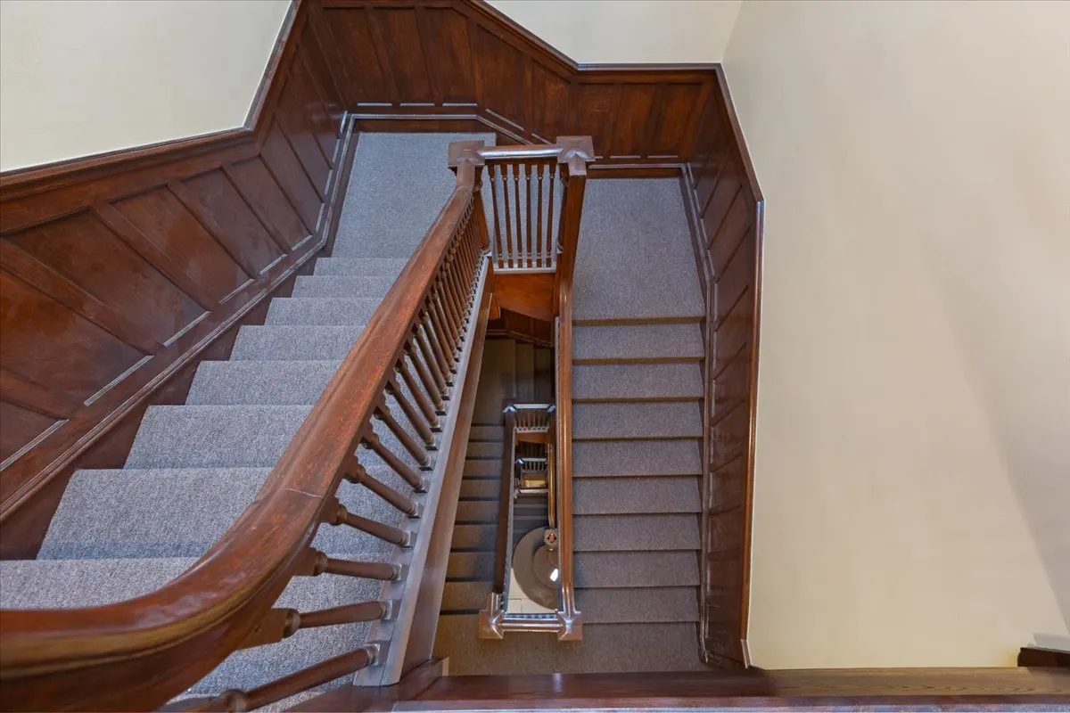 442-444 E 48th Street 2E IL