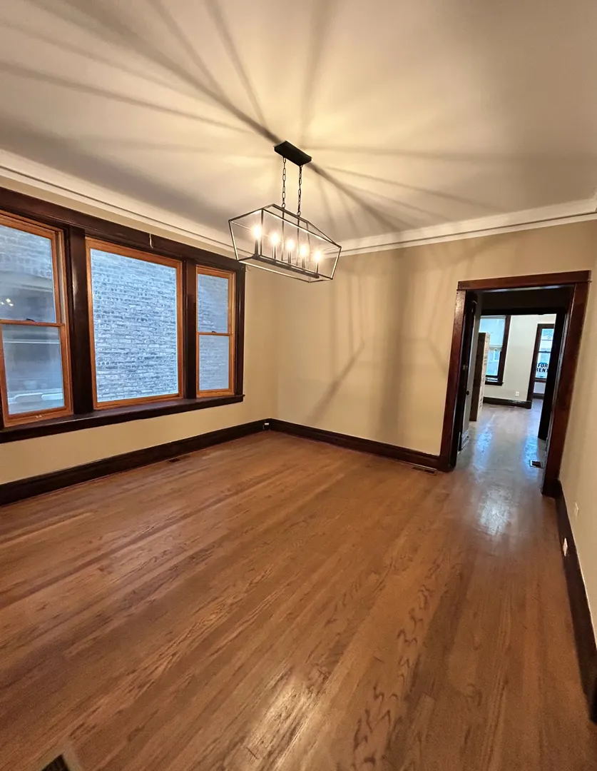 4040 N Lavergne Avenue 1 IL