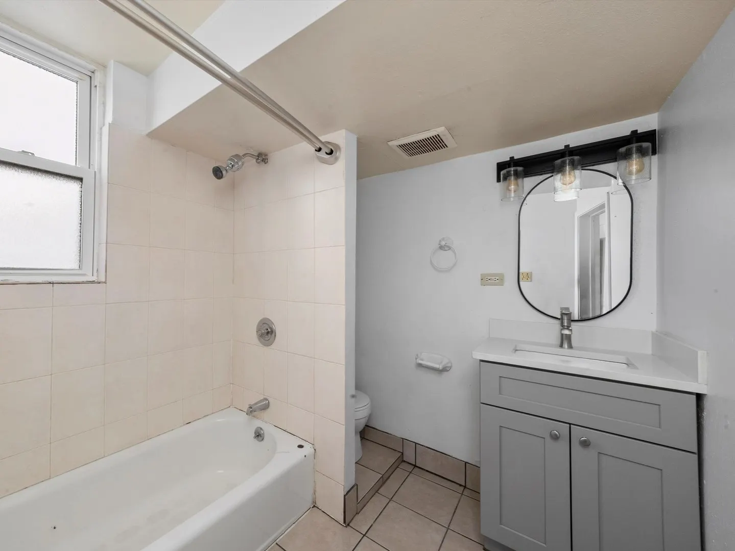 238 W 31st Street 4W IL