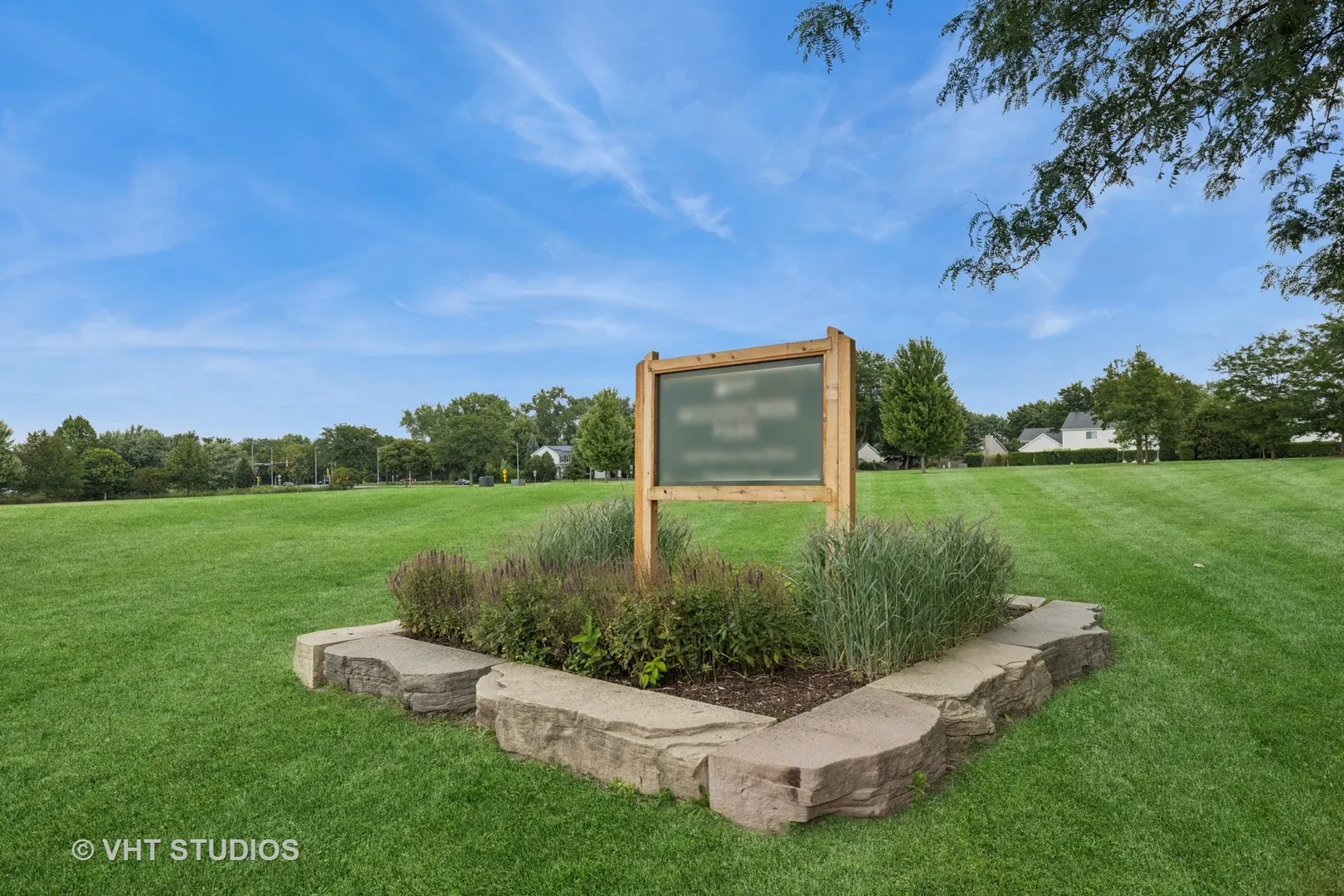 1420 Trailwood Drive IL