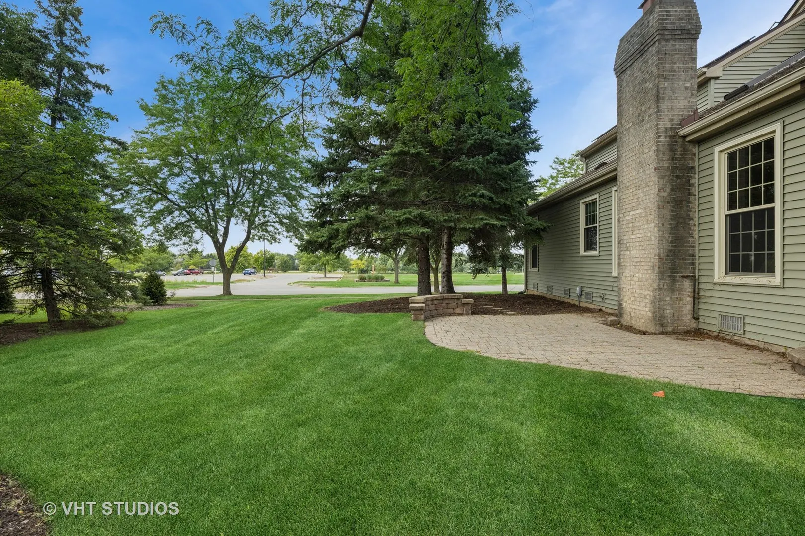 1420 Trailwood Drive IL