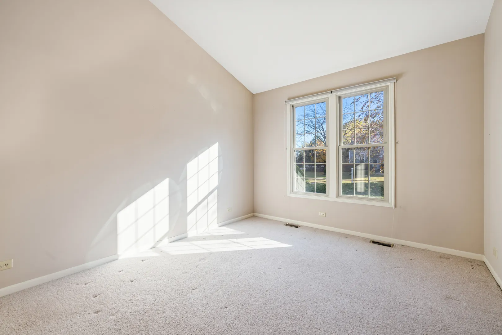 1420 Trailwood Drive IL