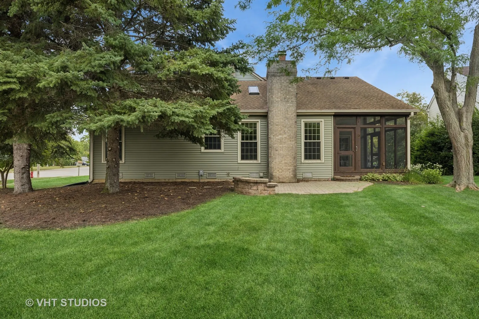 1420 Trailwood Drive IL