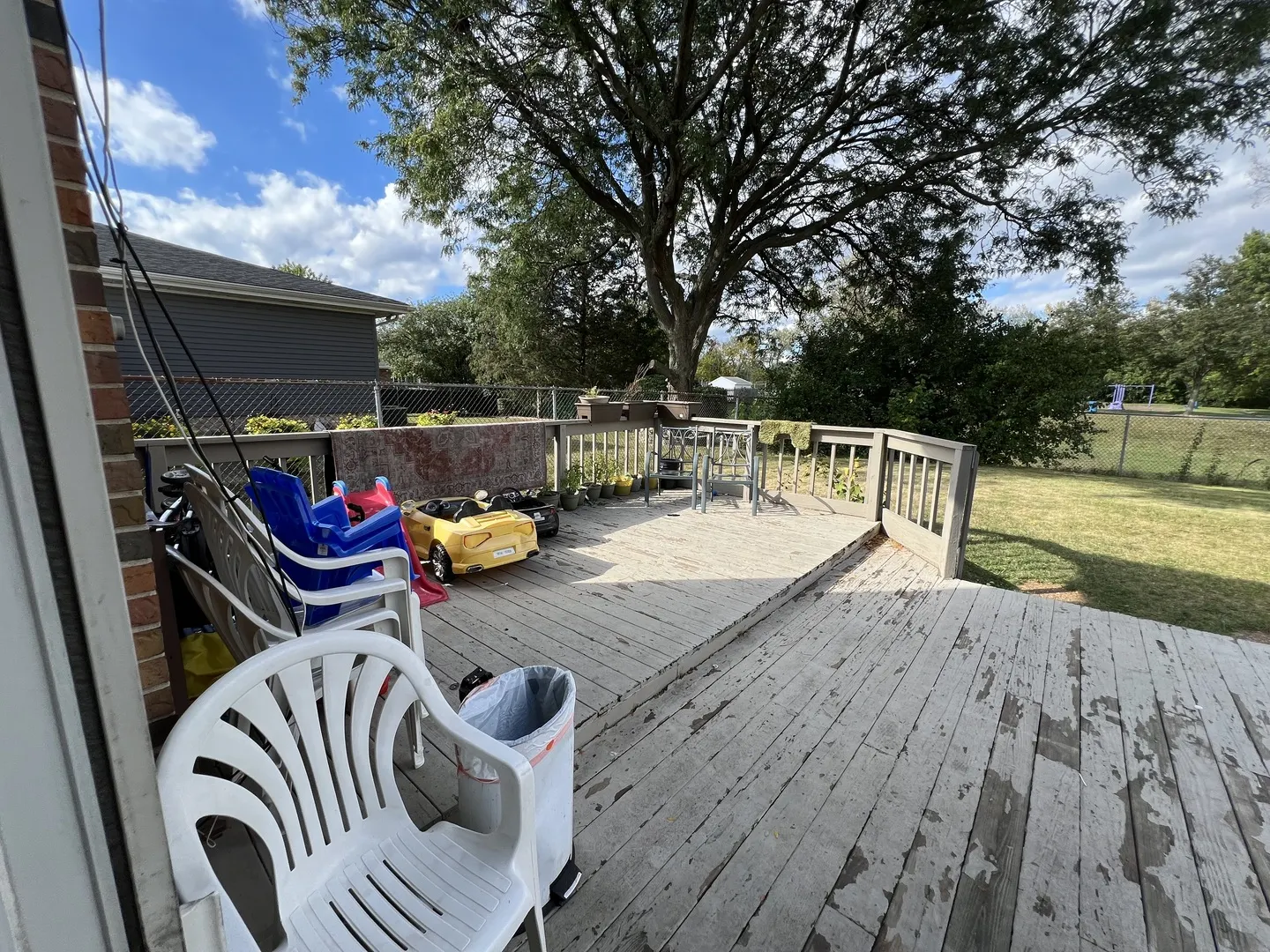 5942 W 124th Street IL