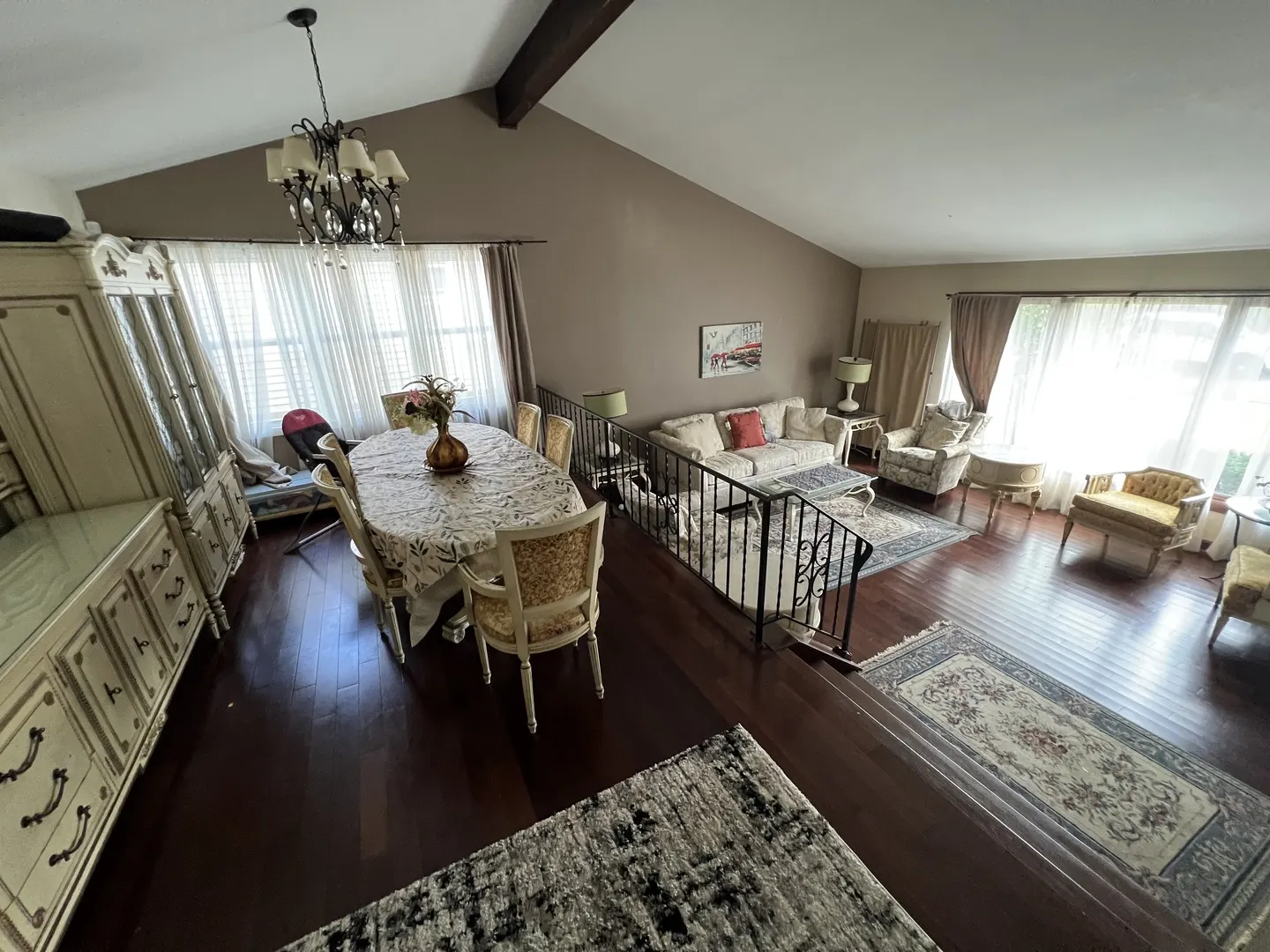 5942 W 124th Street IL