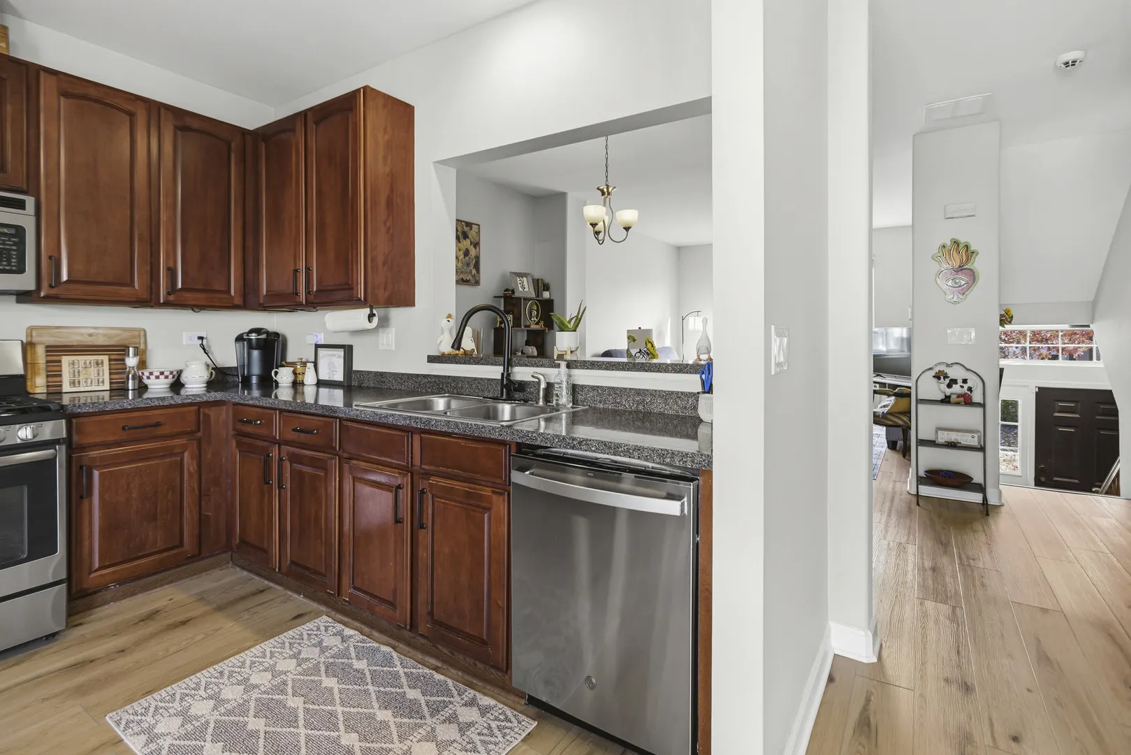 1436 NEW HAVEN Drive IL