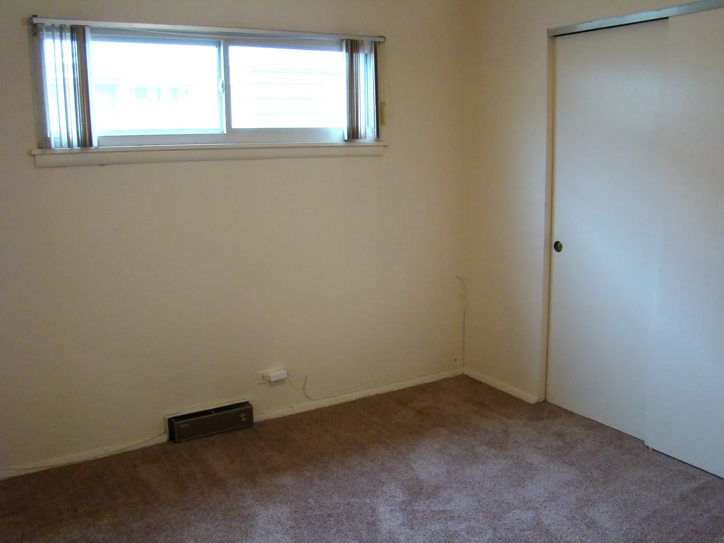 8732 S Calumet Avenue IL