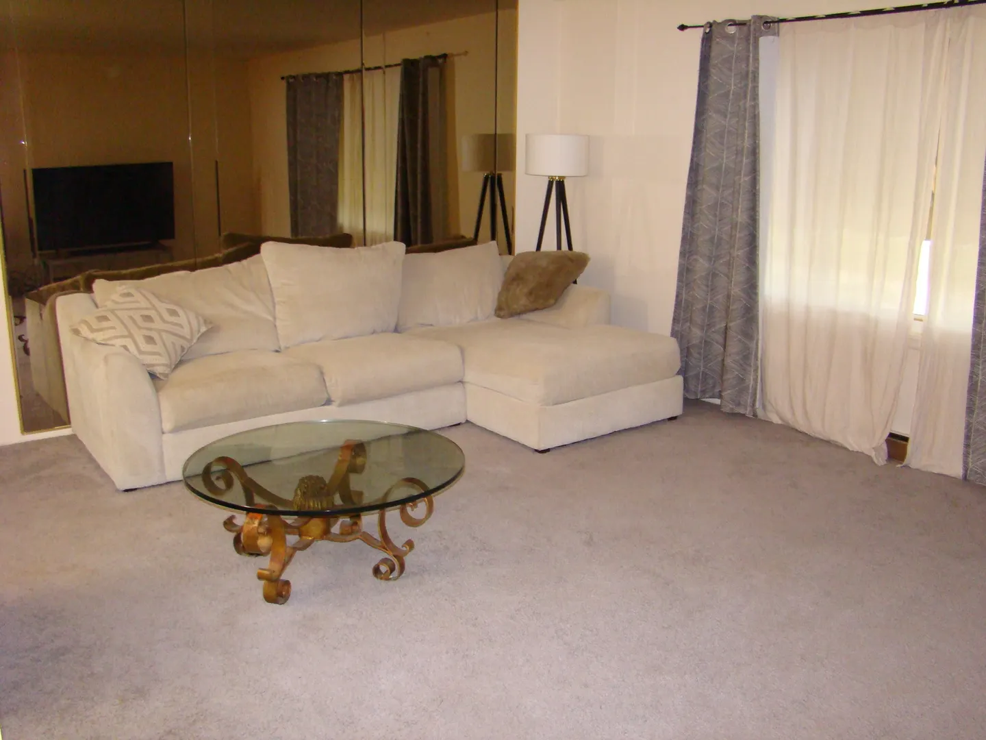 8732 S Calumet Avenue IL