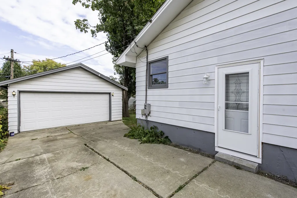 1913 Chippewa Road IL