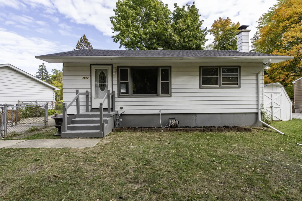 1913 Chippewa Road IL
