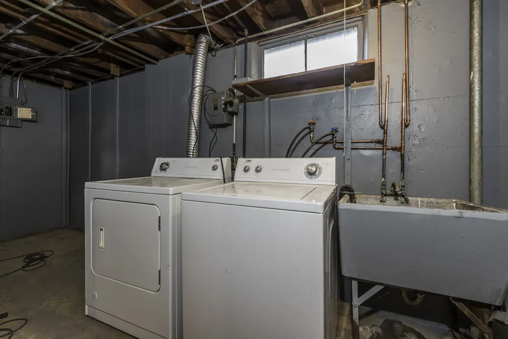 1913 Chippewa Road IL