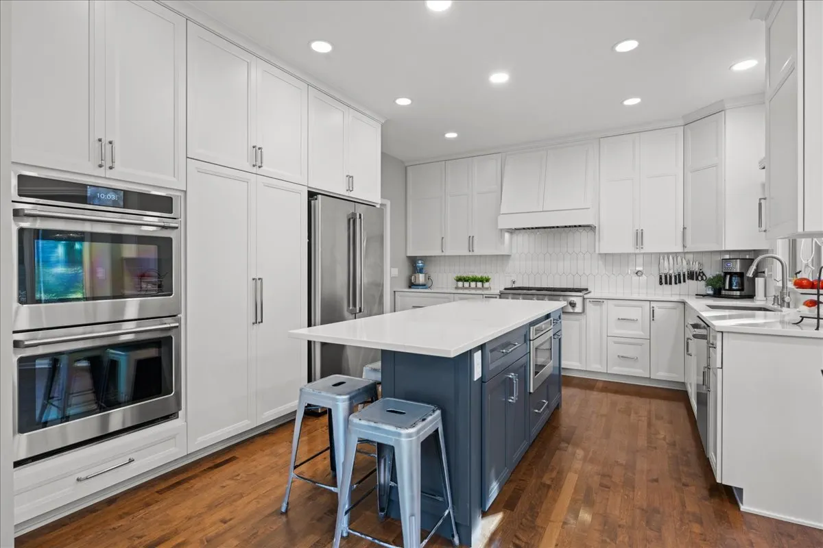 2542 Williams Road IL