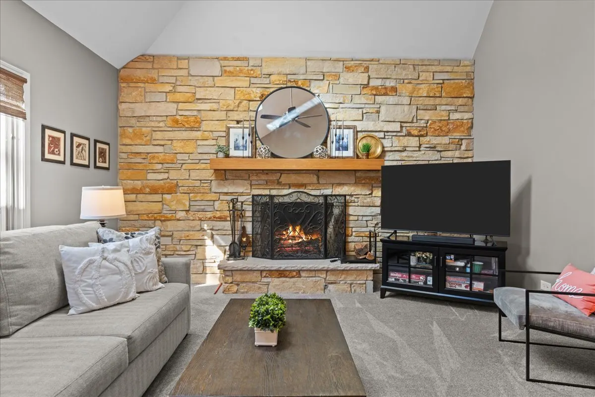 2542 Williams Road IL