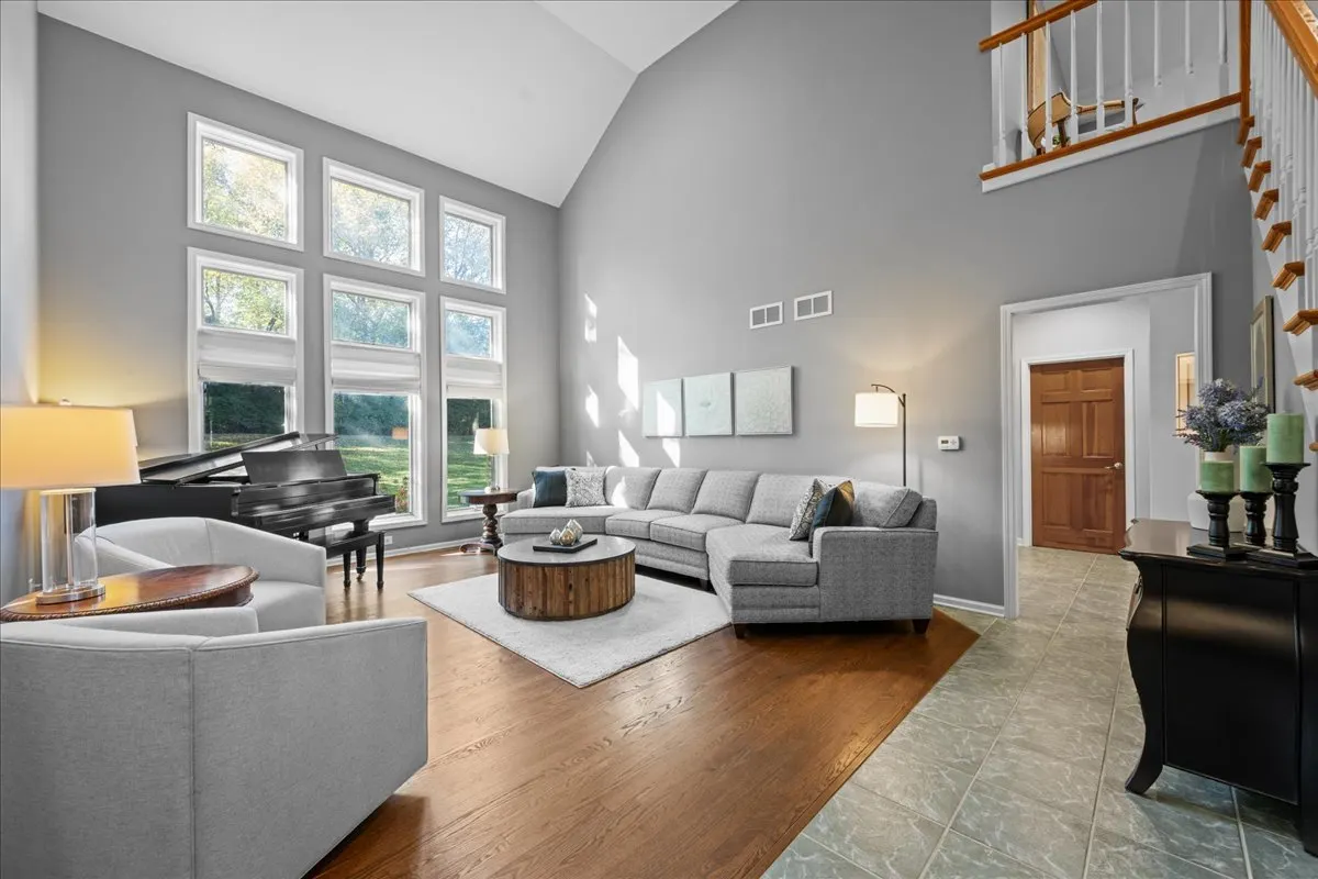 2542 Williams Road IL