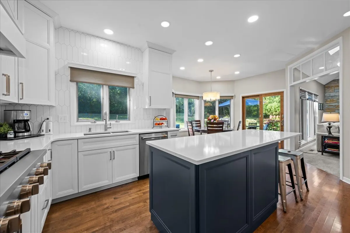 2542 Williams Road IL