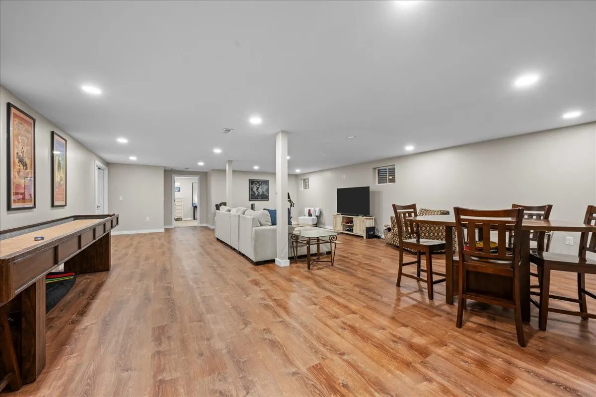 2542 Williams Road IL