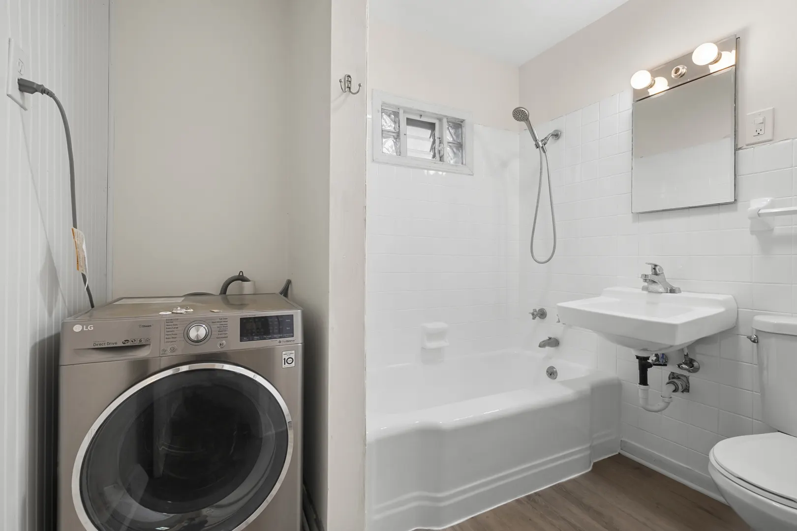 233 Wildwood Drive IL