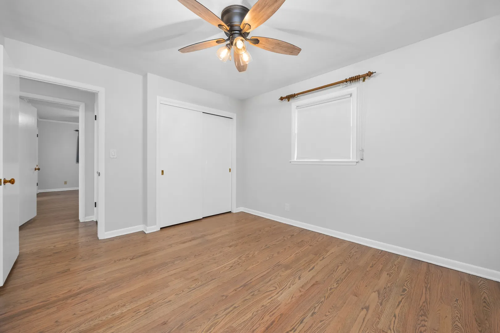 2516 Highcrest Road IL