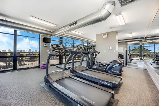 1070 W 15th Street 251 IL