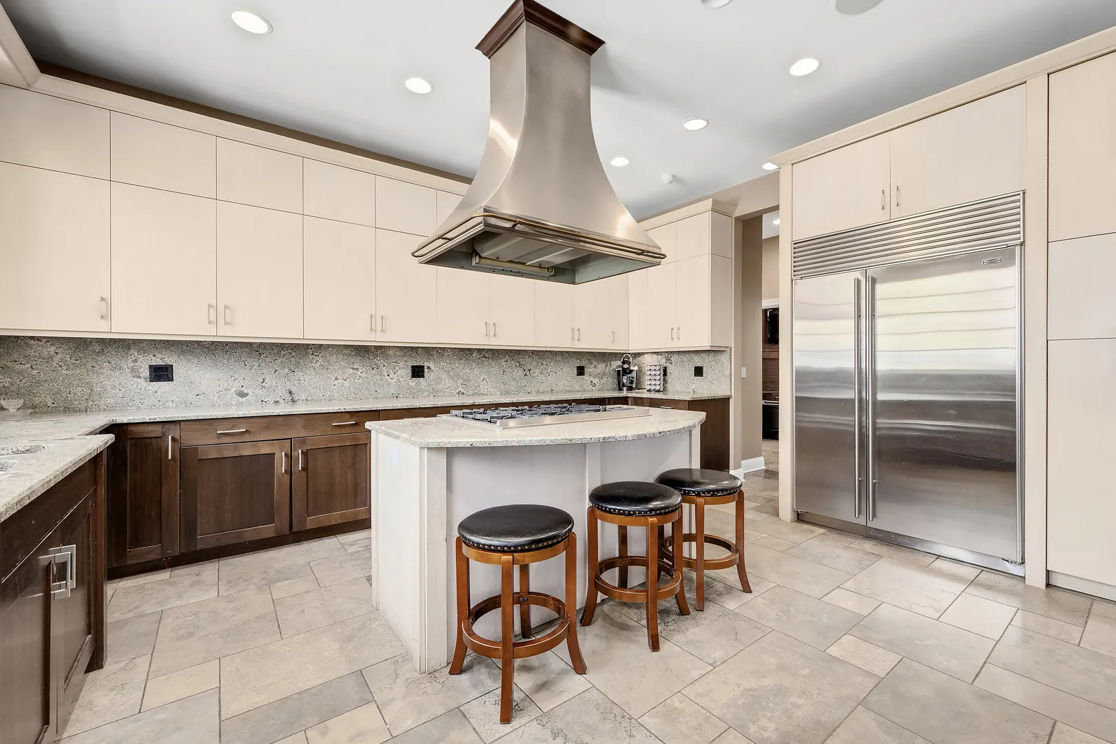 1890 Robinwood Lane IL