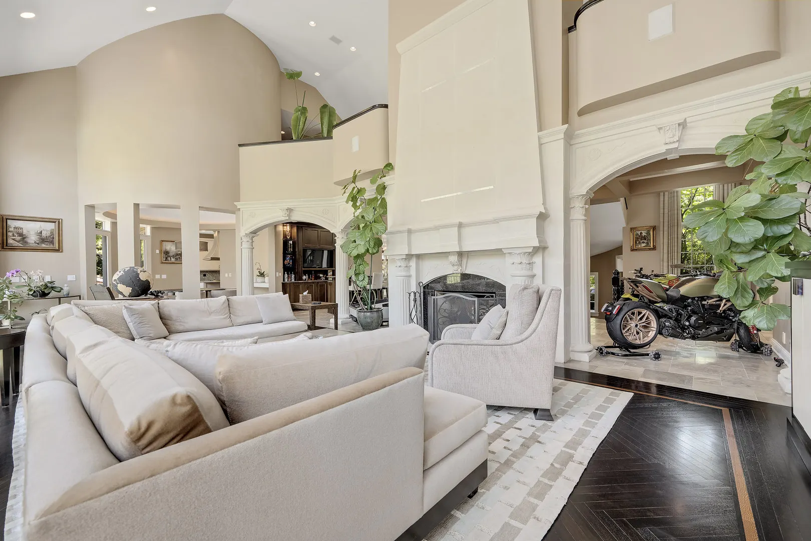 1890 Robinwood Lane IL