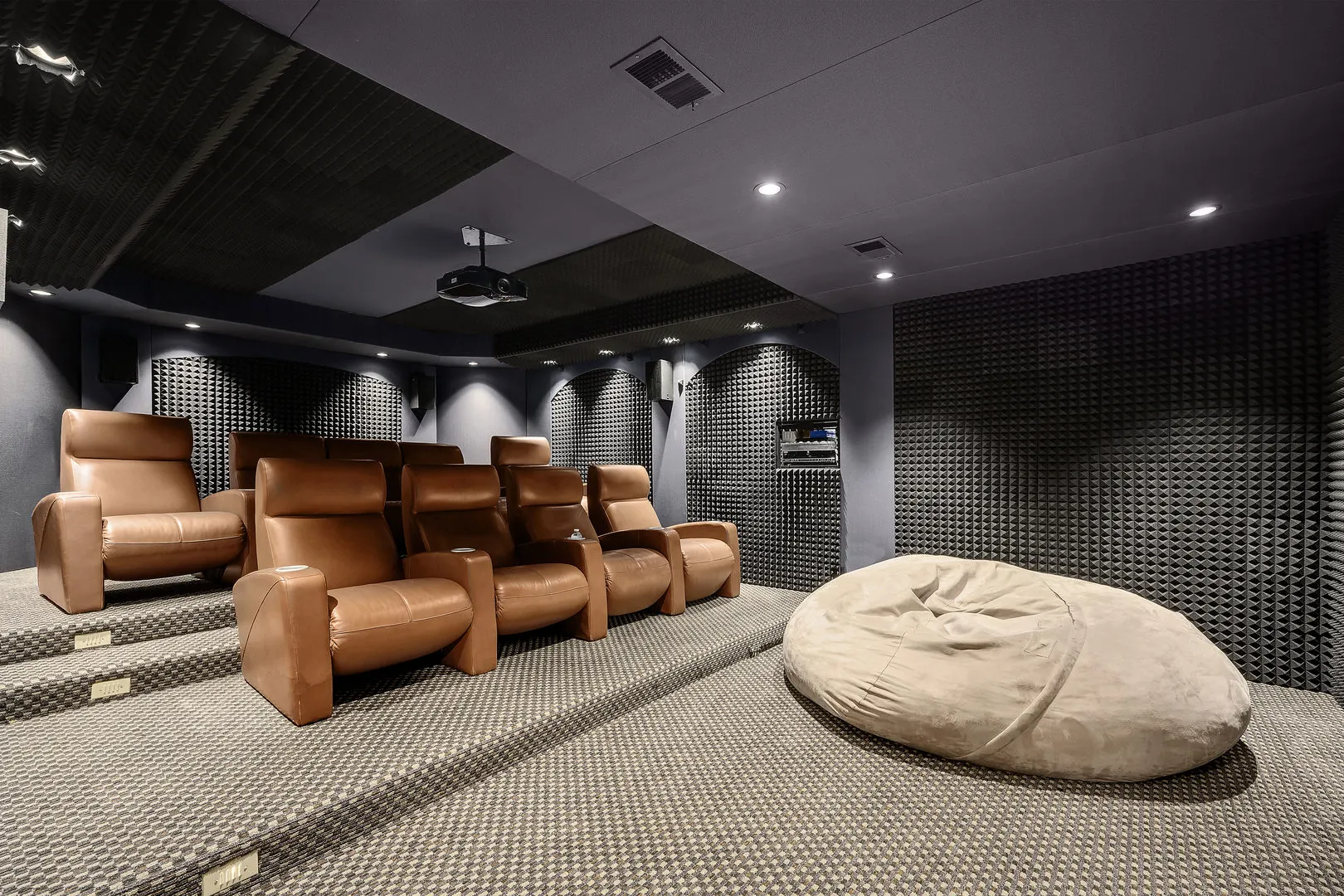 1890 Robinwood Lane IL