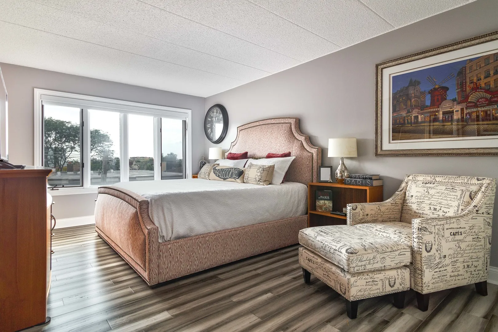 1389 Perry Street 303 IL