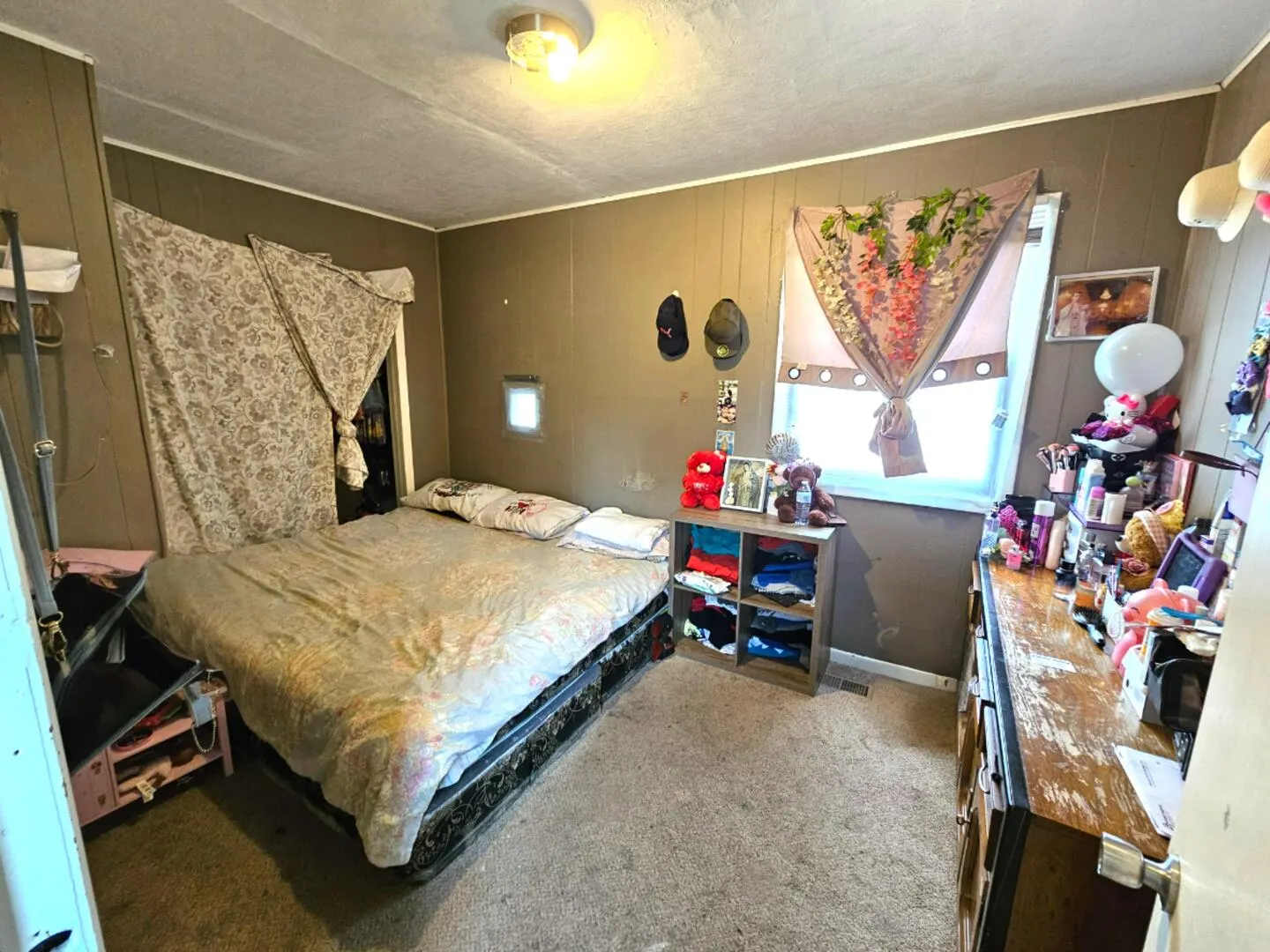 454 S Desplaines Street IL