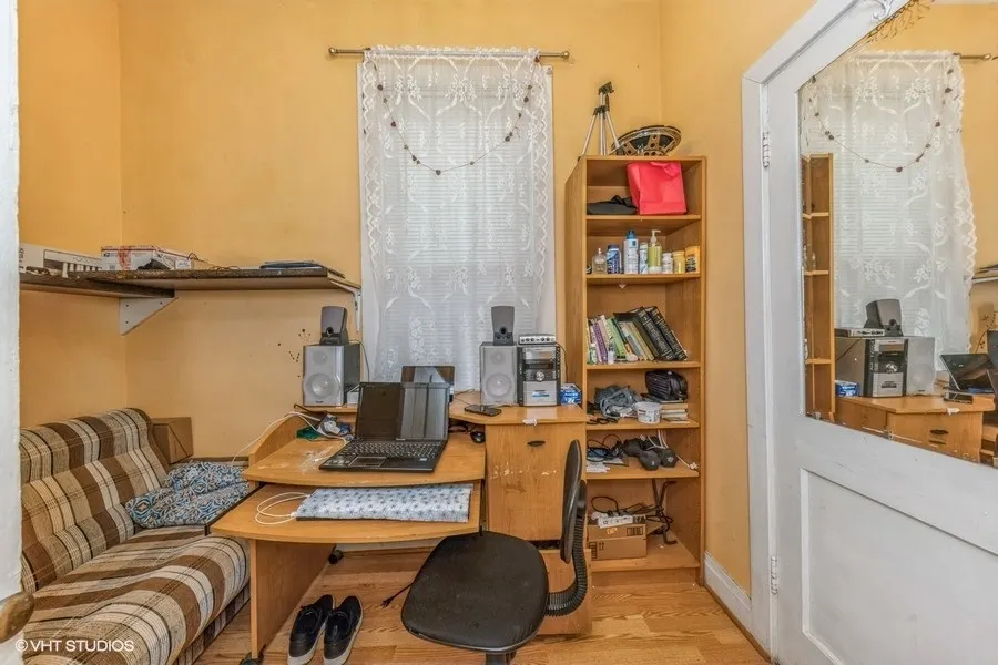 2347 W Maypole Avenue IL