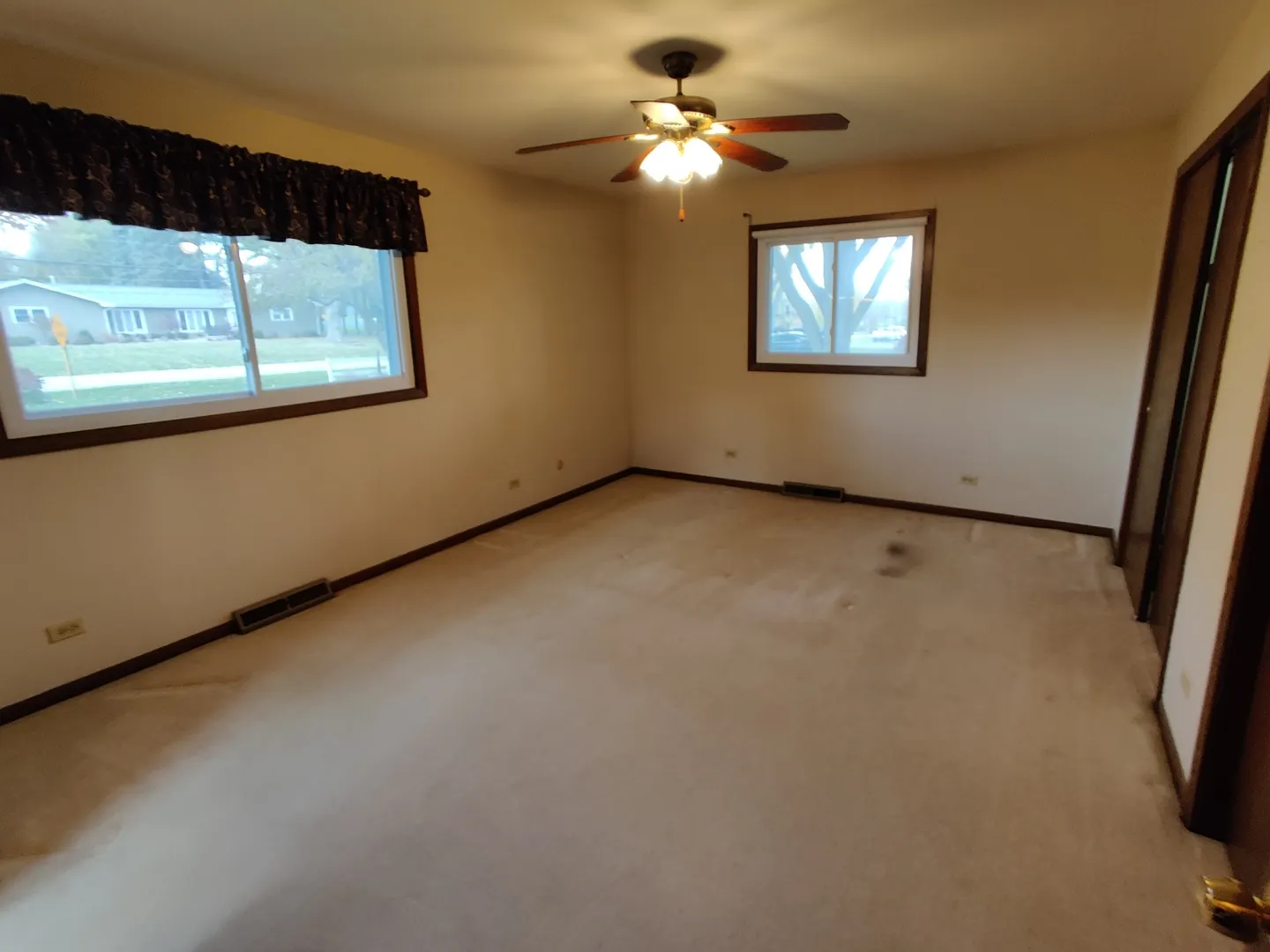 8N601 Stevens Road IL