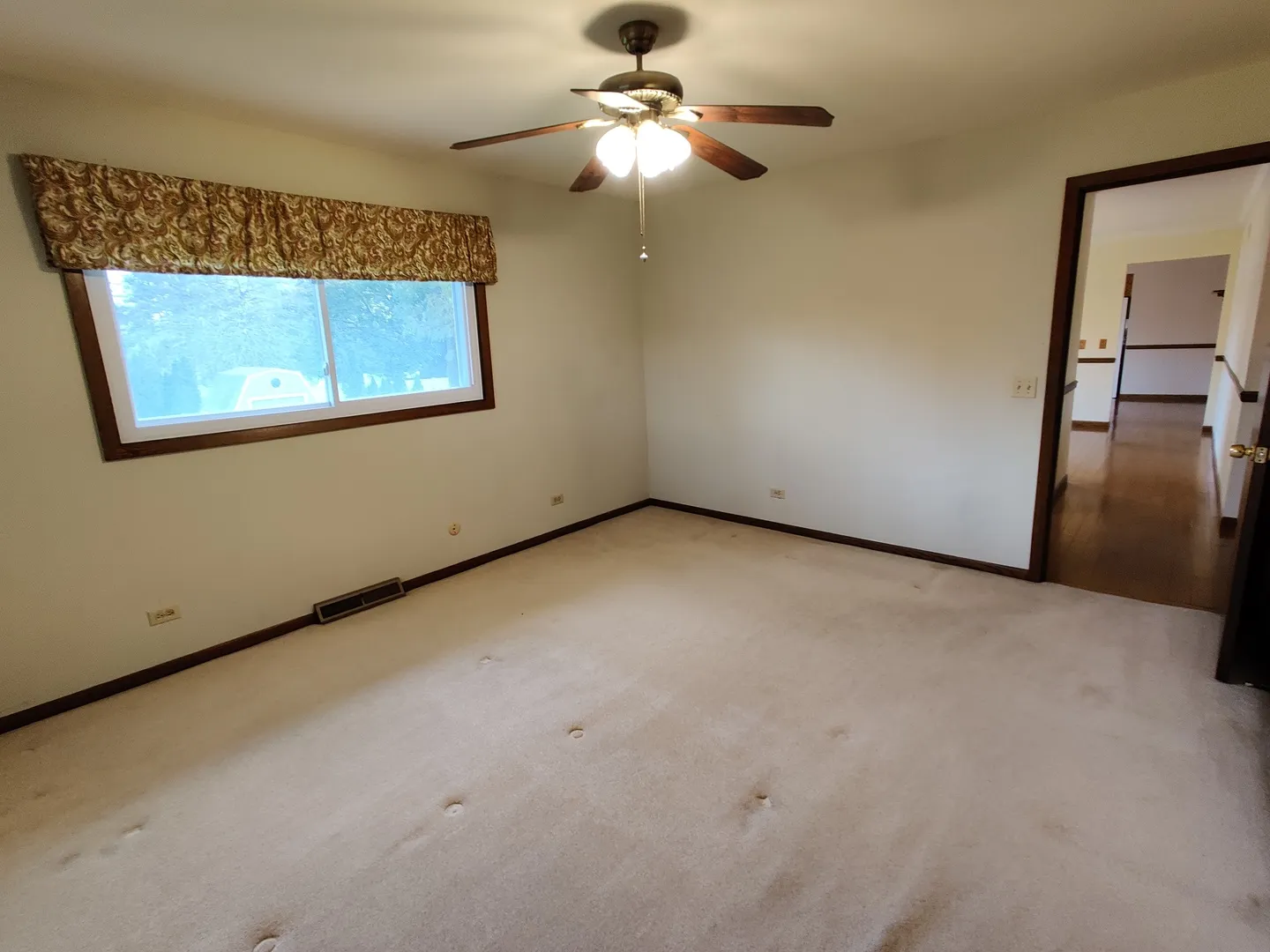 8N601 Stevens Road IL