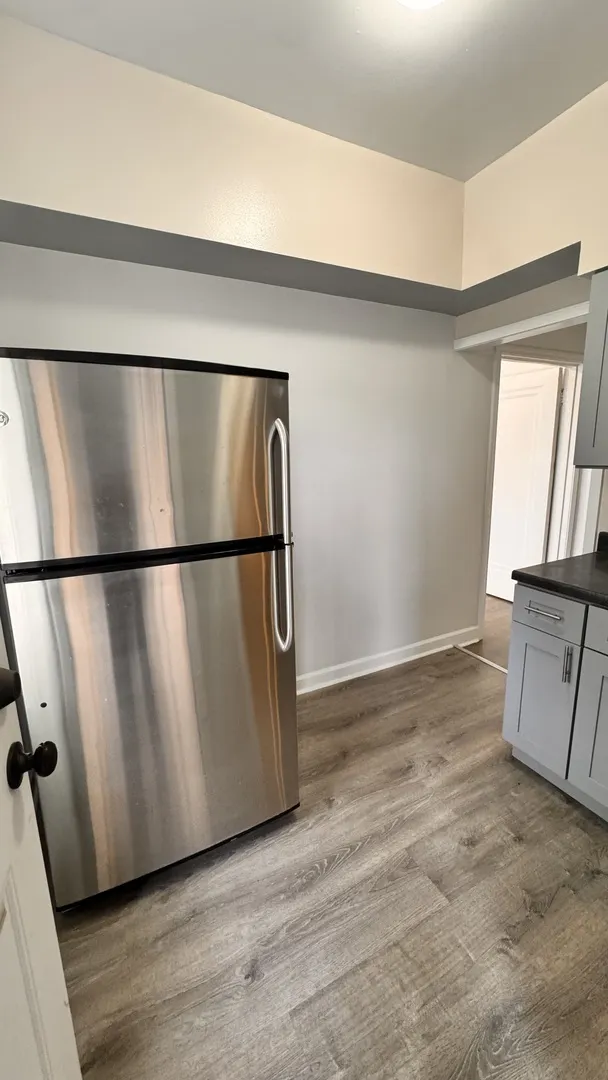 4441 N Central Park Avenue 2 IL