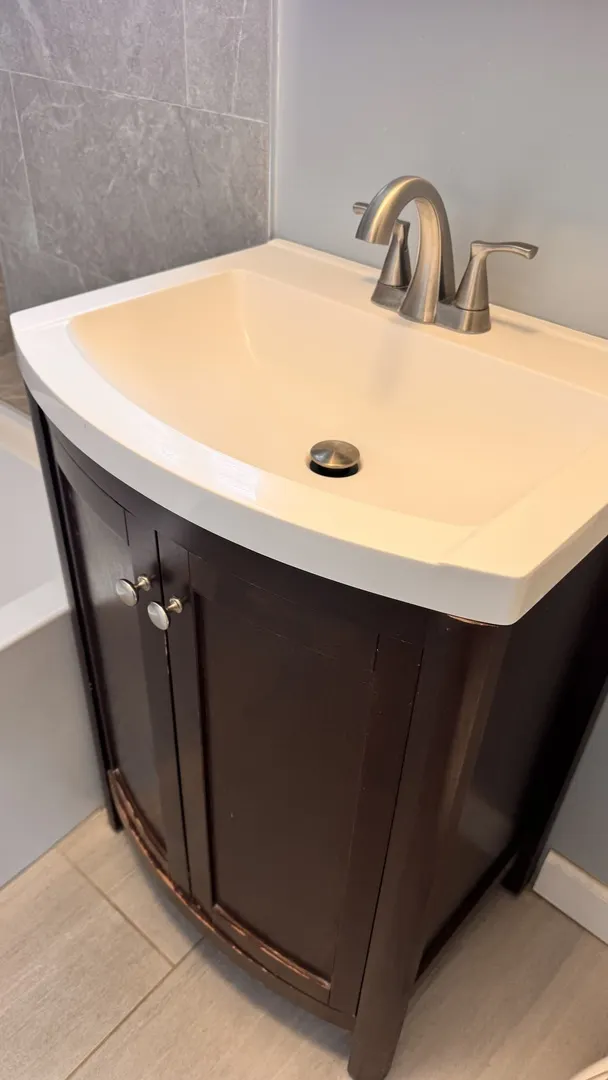 4441 N Central Park Avenue 2 IL