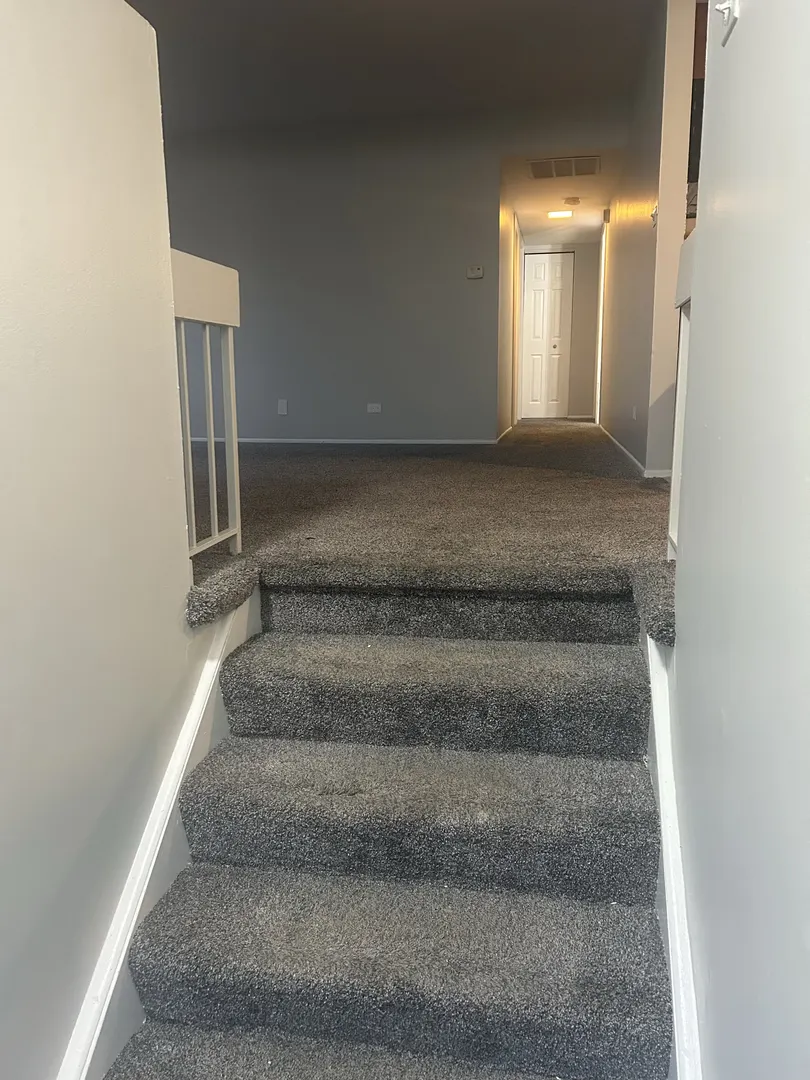 711 Driftwood Court IL