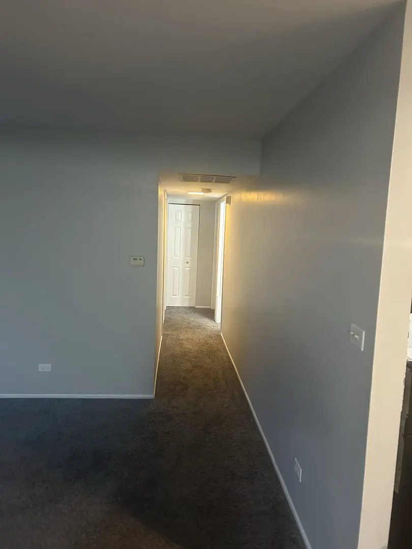 711 Driftwood Court IL