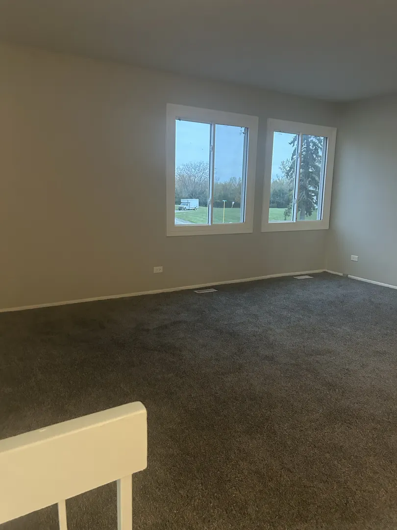 711 Driftwood Court IL