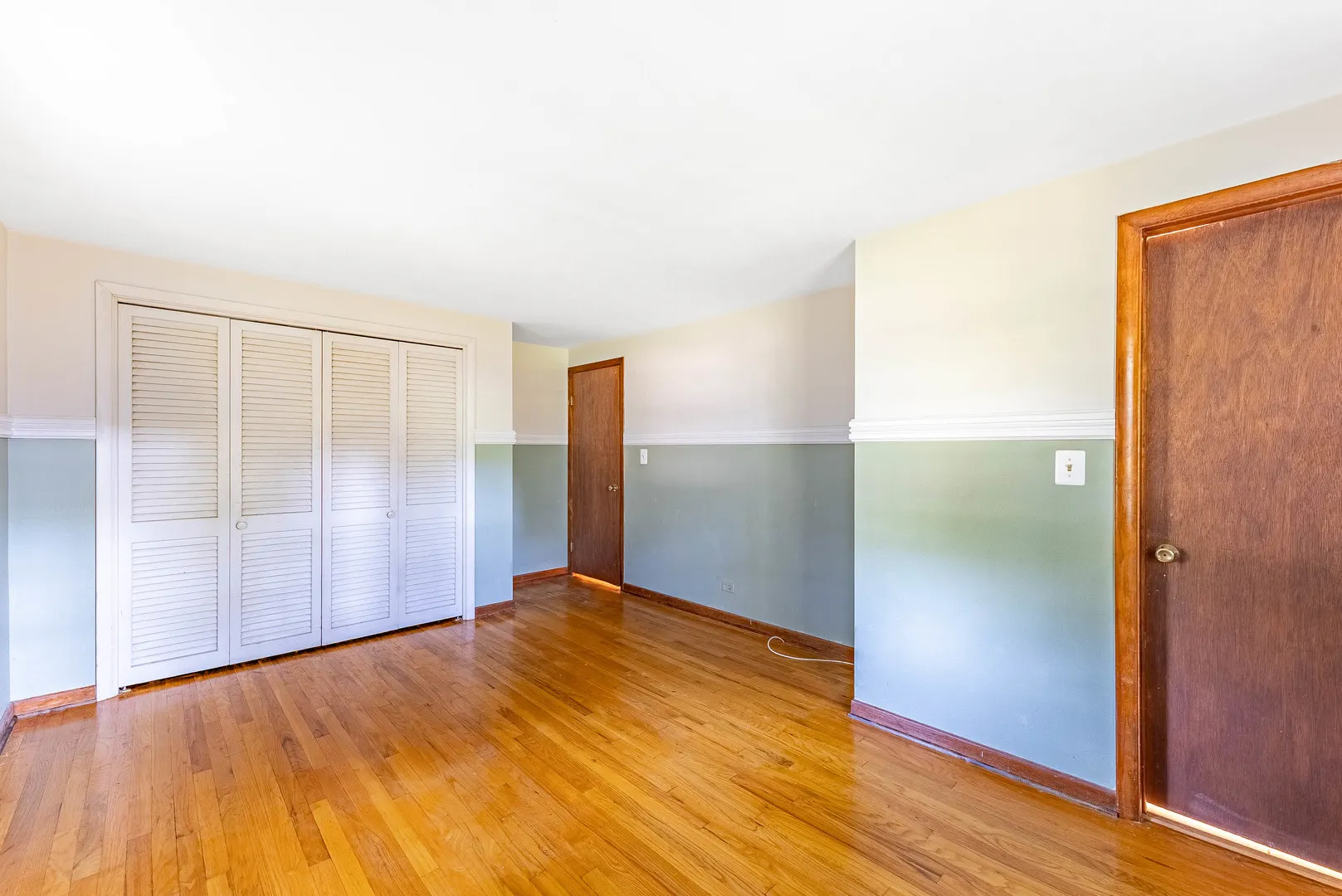 3S240 Burr Oak Drive IL