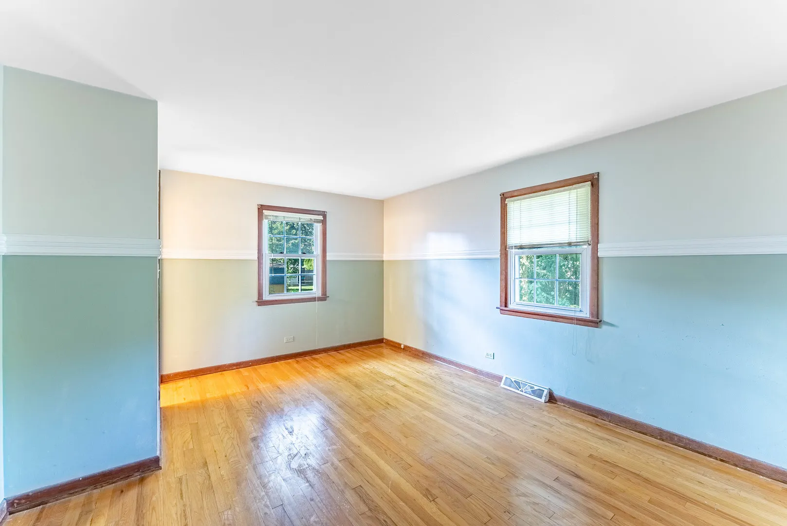 3S240 Burr Oak Drive IL