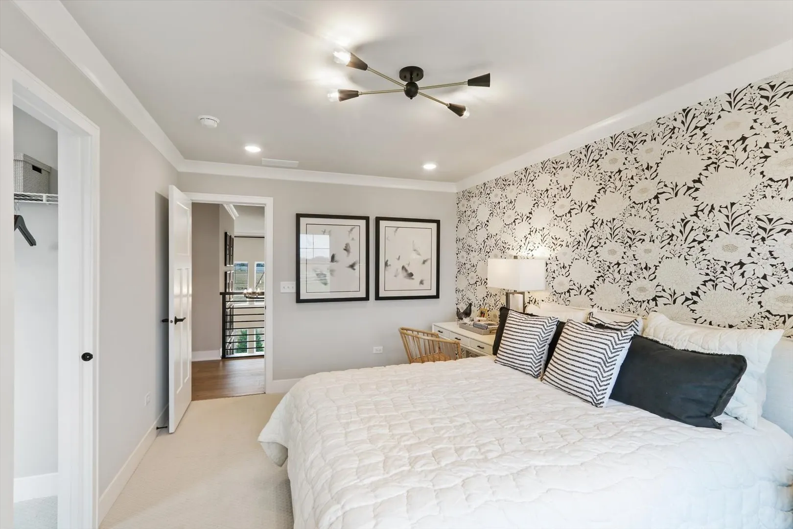 26118 W Sherwood Circle IL