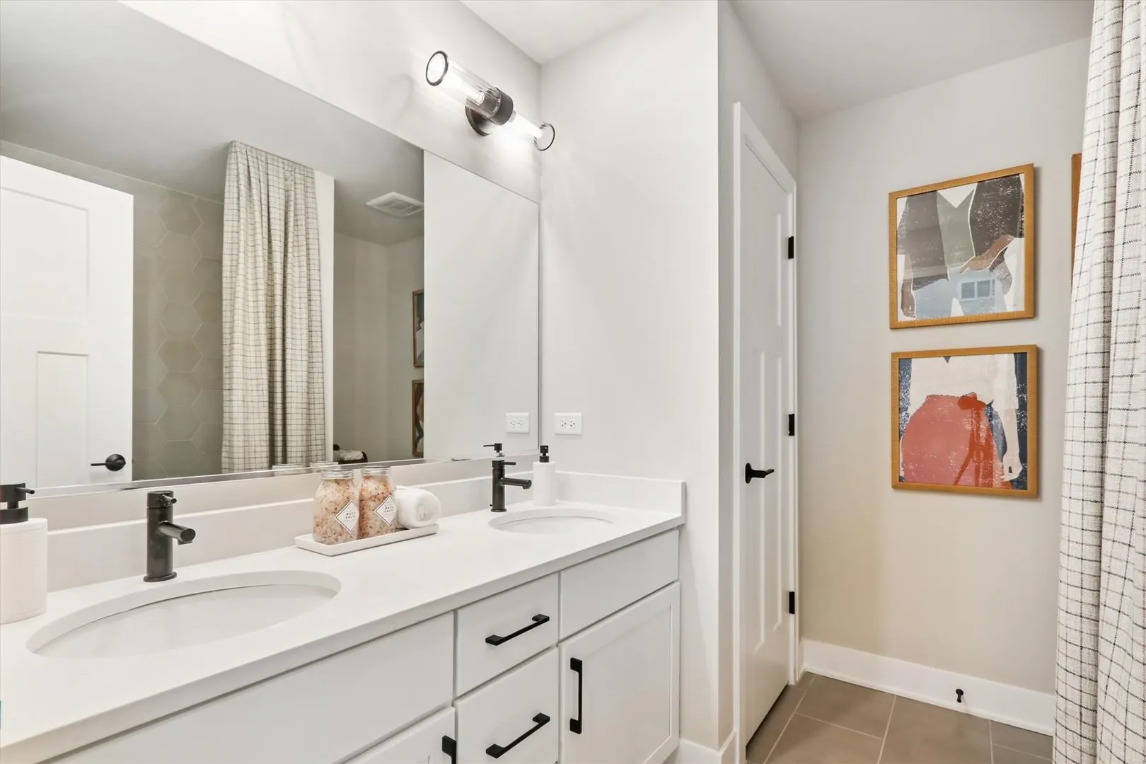 26118 W Sherwood Circle IL