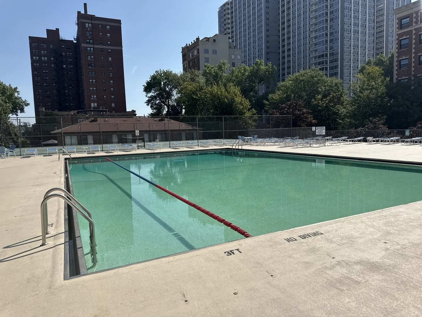 4343 N Clarendon Avenue 602 IL