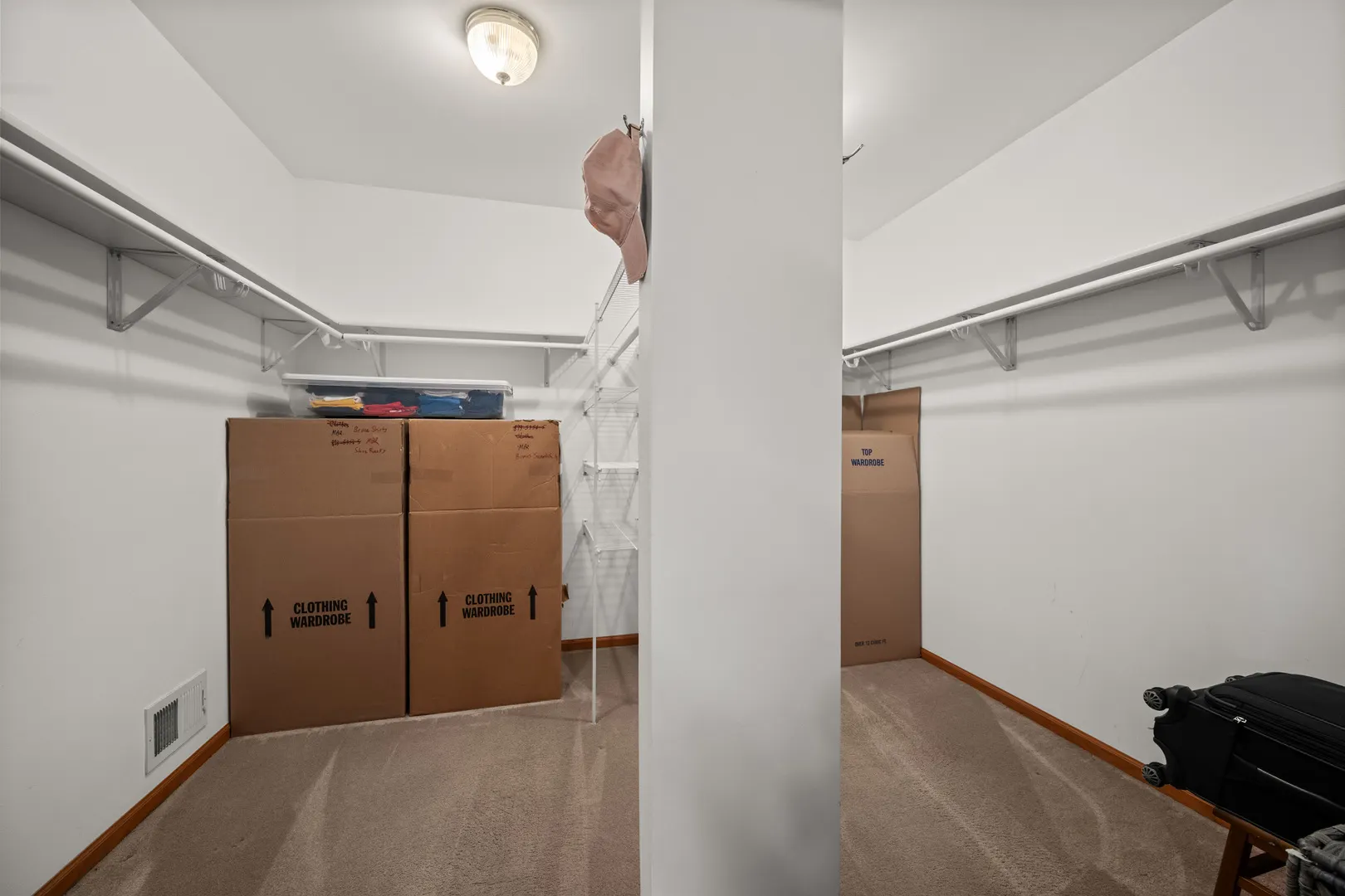 495 John Marshall Lane IL